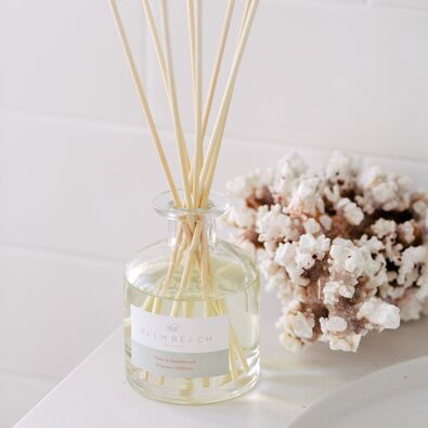 PALM BEACH COLLECTION Clove and Sandalwood 250ml Fragrance Diffuser