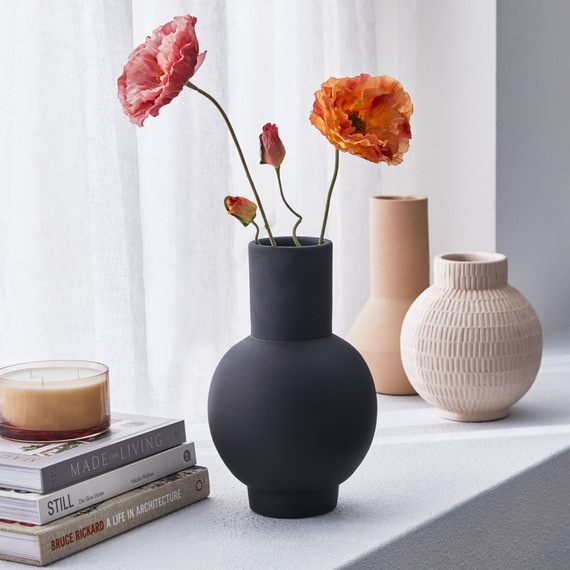 NOIR Vase