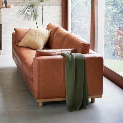 DAPHNE Leather Sofa