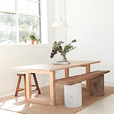 LUXA Dining Table