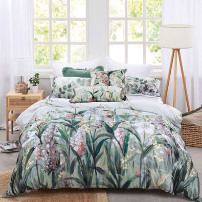 HATHAWAY Quilt Cover Set