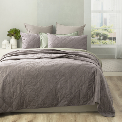 ATTWOOD Cotton Coverlet