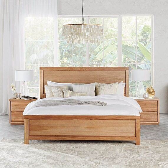 HENSLEY Bed