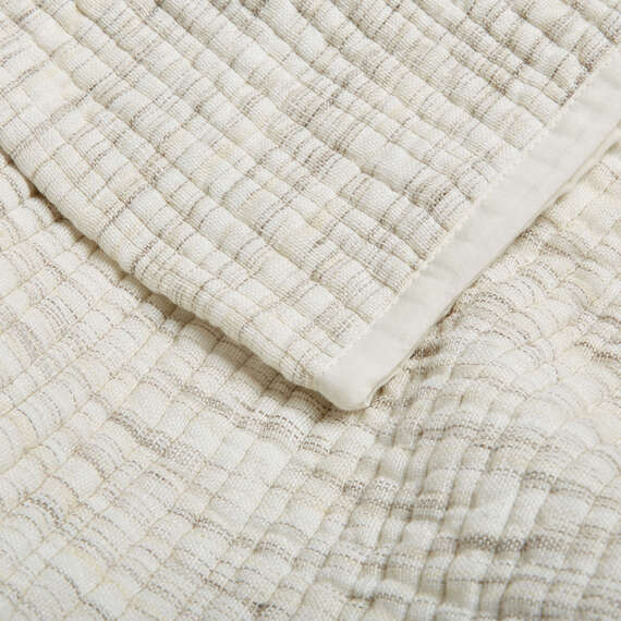 MESA Quilted Linen Tonal Coverlet