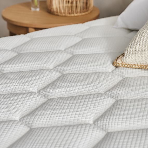 FREEDOM Arcus Medium Mattress