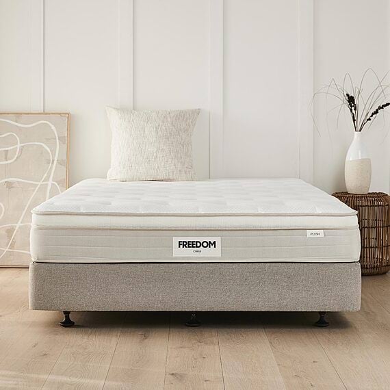 FREEDOM Cirrus Firm Mattress