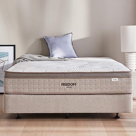 FREEDOM Stratus Firm Mattress