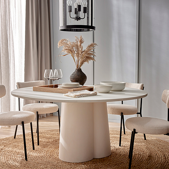 MIRO Dining Table