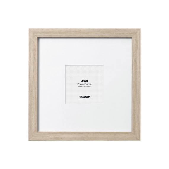 AXEL Matted Gallery Frame