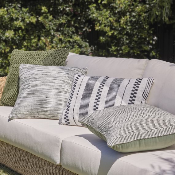 MIDDLETON Outdoor Cushion