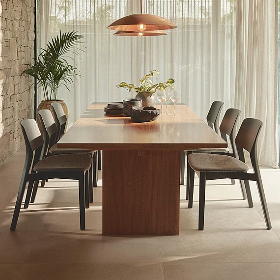 MOSMAN Dining Table