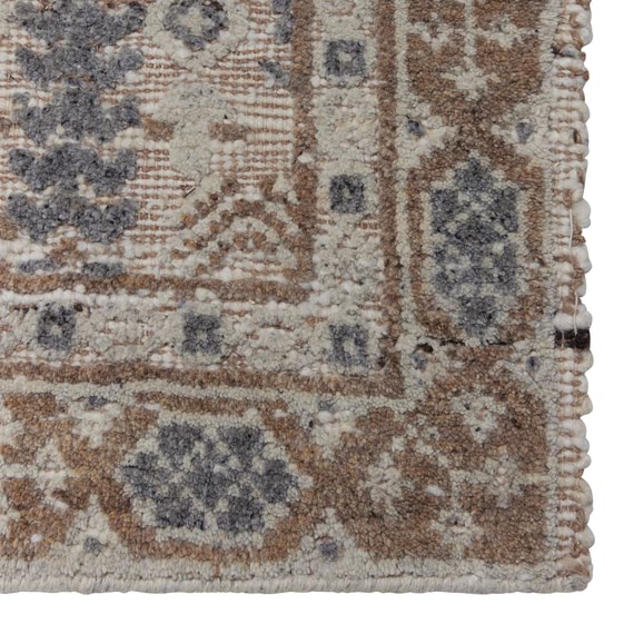 AMANI Floor Rug