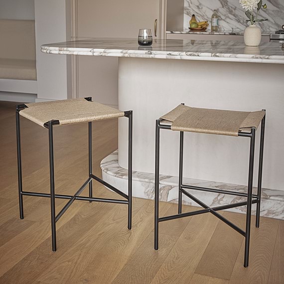 YAMBA Counter Stool