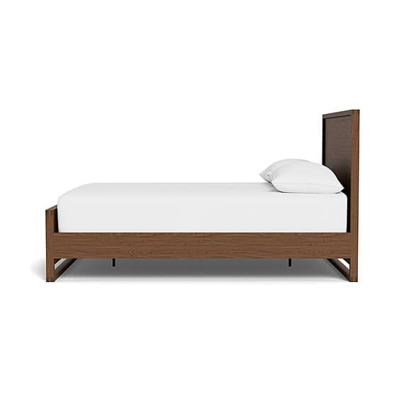 HUBERTT Bed