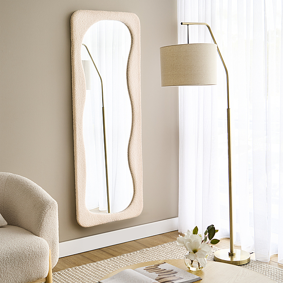 RHIA Floor Mirror