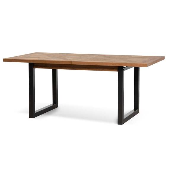 PIERS Extendable Dining Table