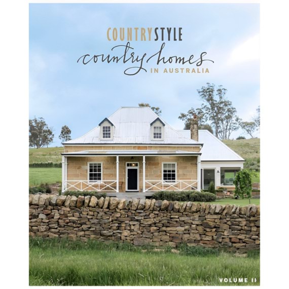 COUNTRY HOMES IN AUSTRALIA II Book