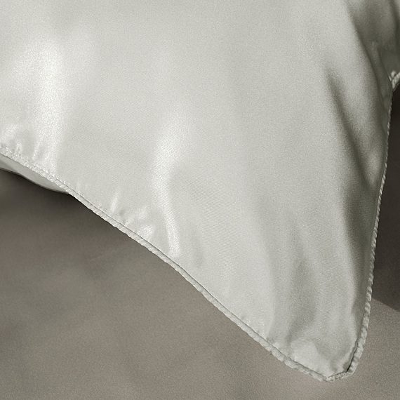 ARDOR Mulberry Silk Pillowcase