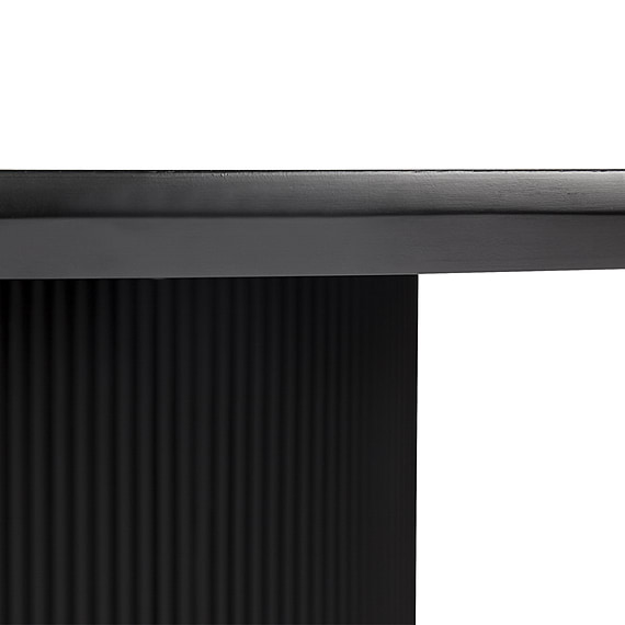 CORINGA Dining Table