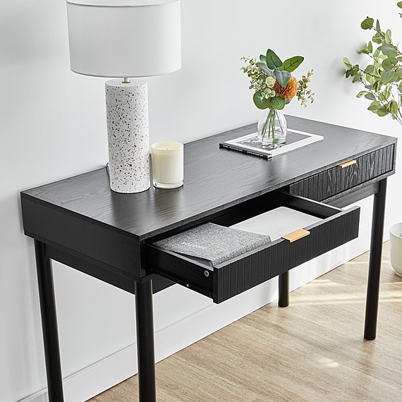 APIUNA Console Table