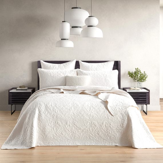 BRAKEL Coverlet Set