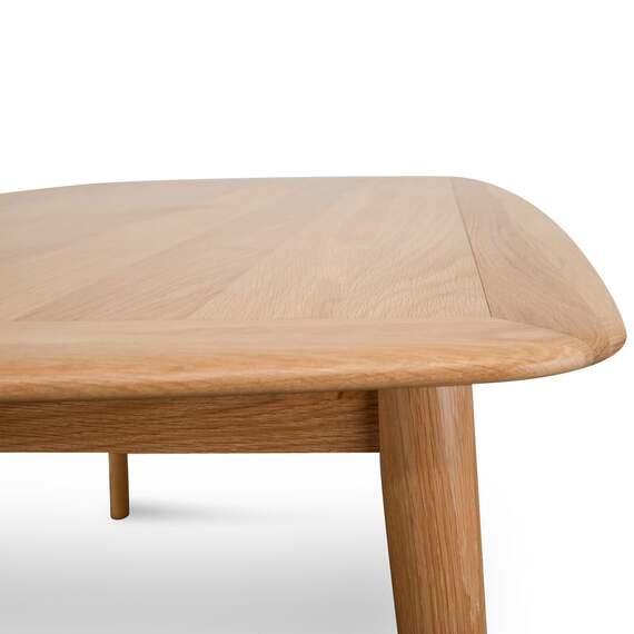 PLERIN Dining Table