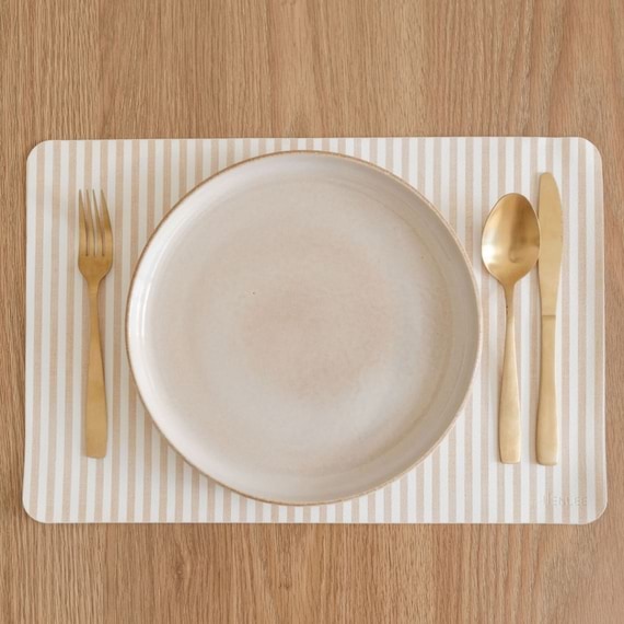 KESLI Set of 4 Double Sided Placemat