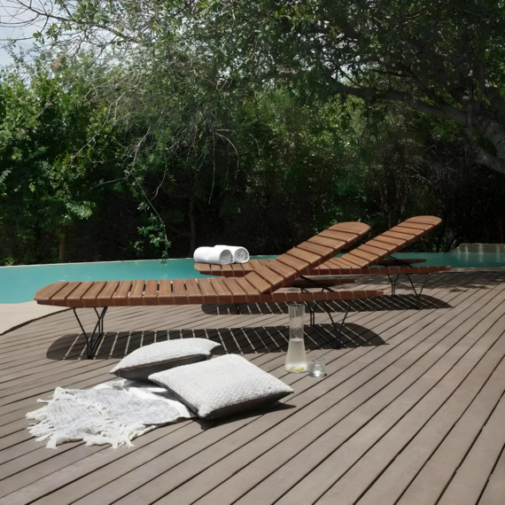 MOLO Sun Lounger