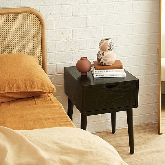 TULUNAN II Bedside Table