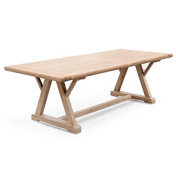 LAYTON Dining Table