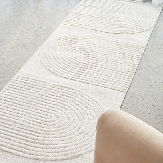 LOTUS ABBEY Floor Runner