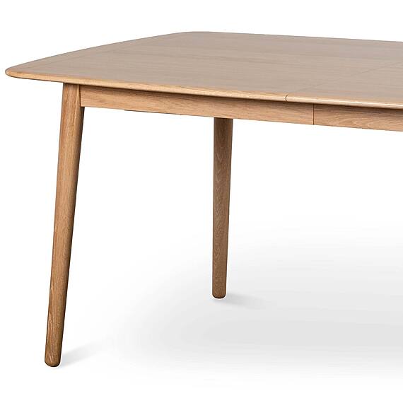 PLERIN Extendable Dining Table