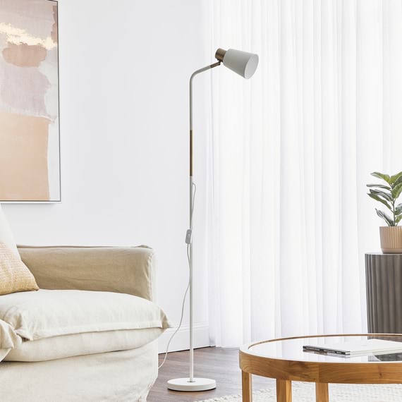 AVI Floor Lamp