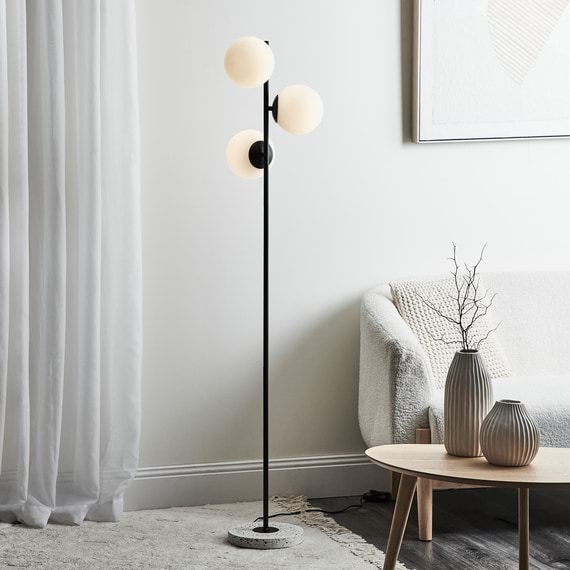 VENDELA Floor Lamp