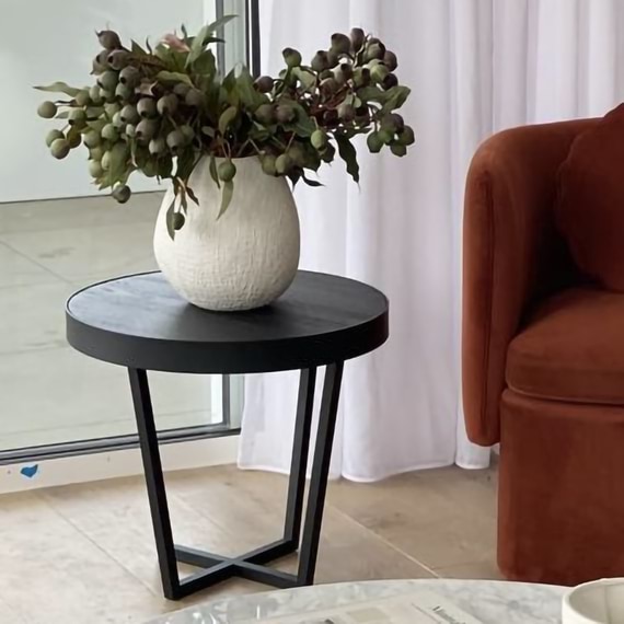 CRIXAS Side Table