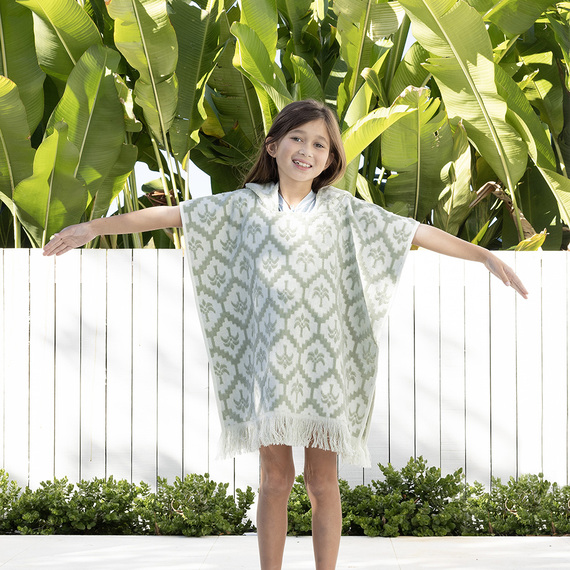 COCOS Poncho Beach Towel