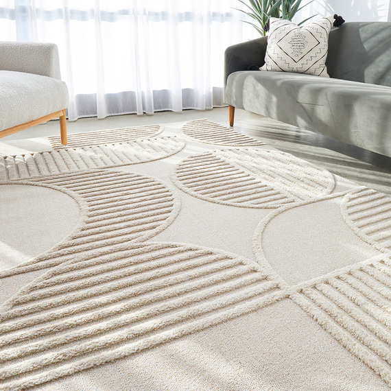 LOTUS LEO Floor Rug