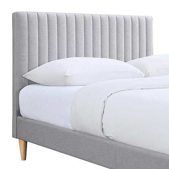 MOIRA Bed