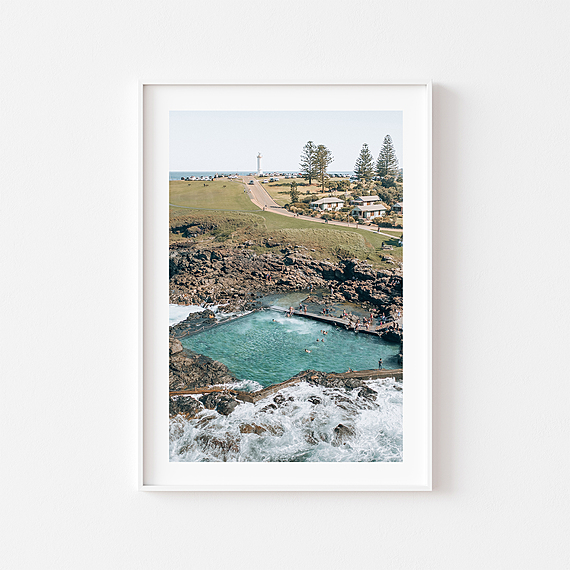 KIAMA ROCK POOL Framed Print