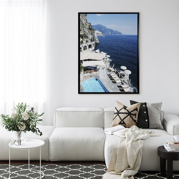 CLIFFS OF CAPRI Canvas