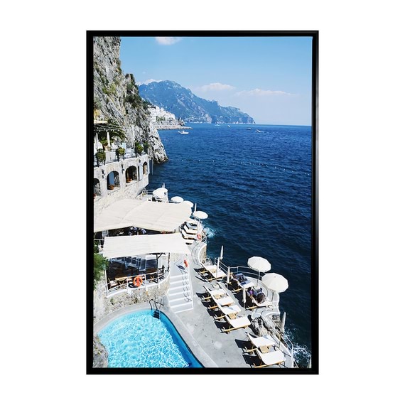 CLIFFS OF CAPRI Canvas