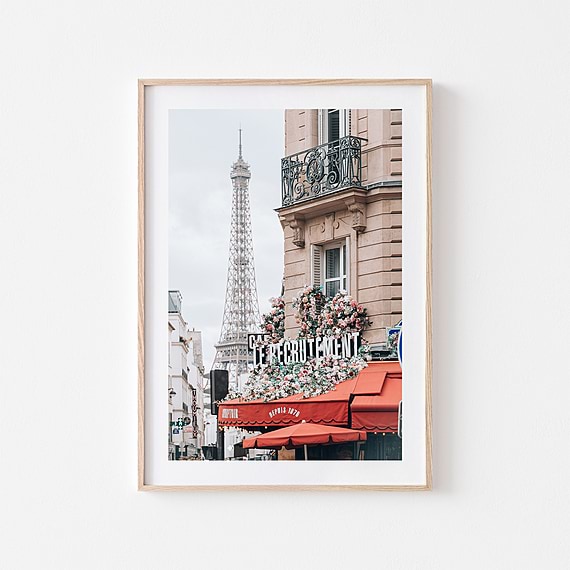 CITY OF ROMANCE Framed Print