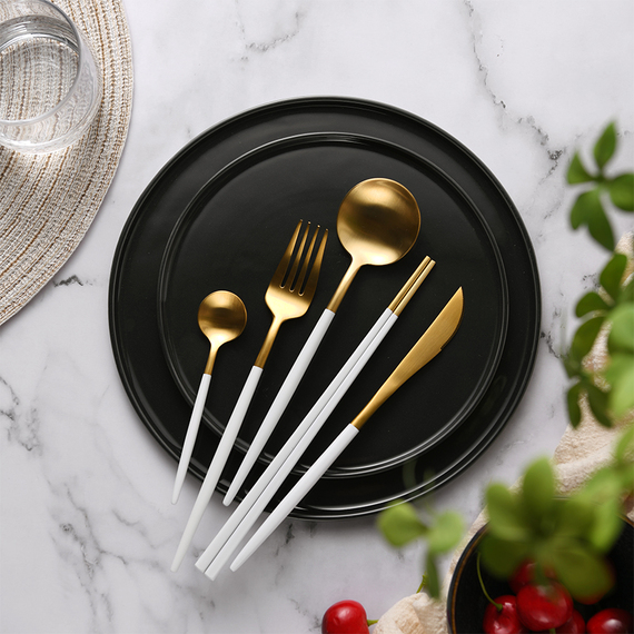 DARTON Cutlery Set