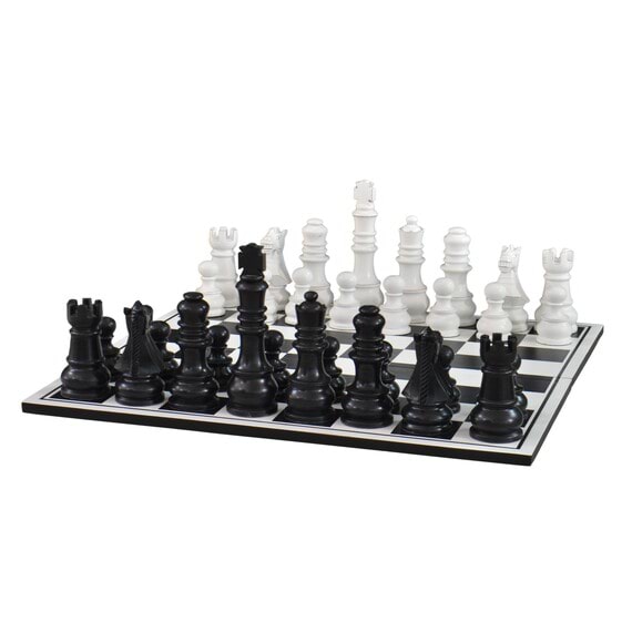 CLUSES Chess Set