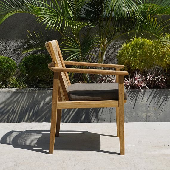 ARCOT Dining Chair