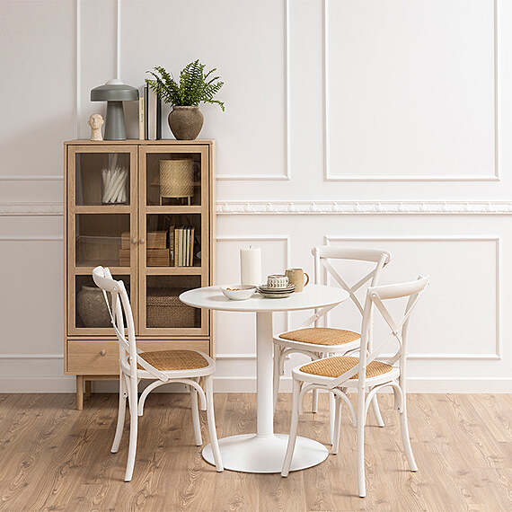 SAKU Small Dining Table