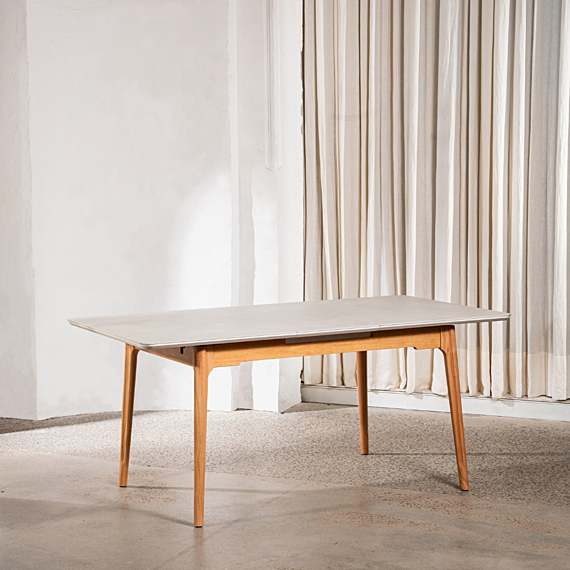 RAFINA Table