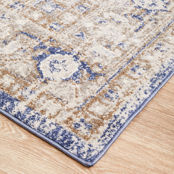 REINER Floor Rug