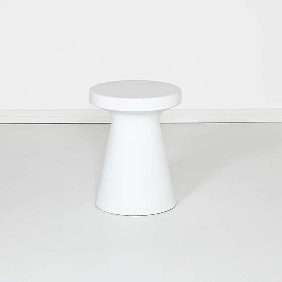 CAPANEMA Side Table