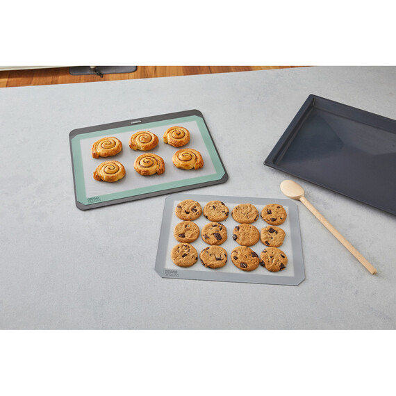 GRAND DESIGNS Baking Mat